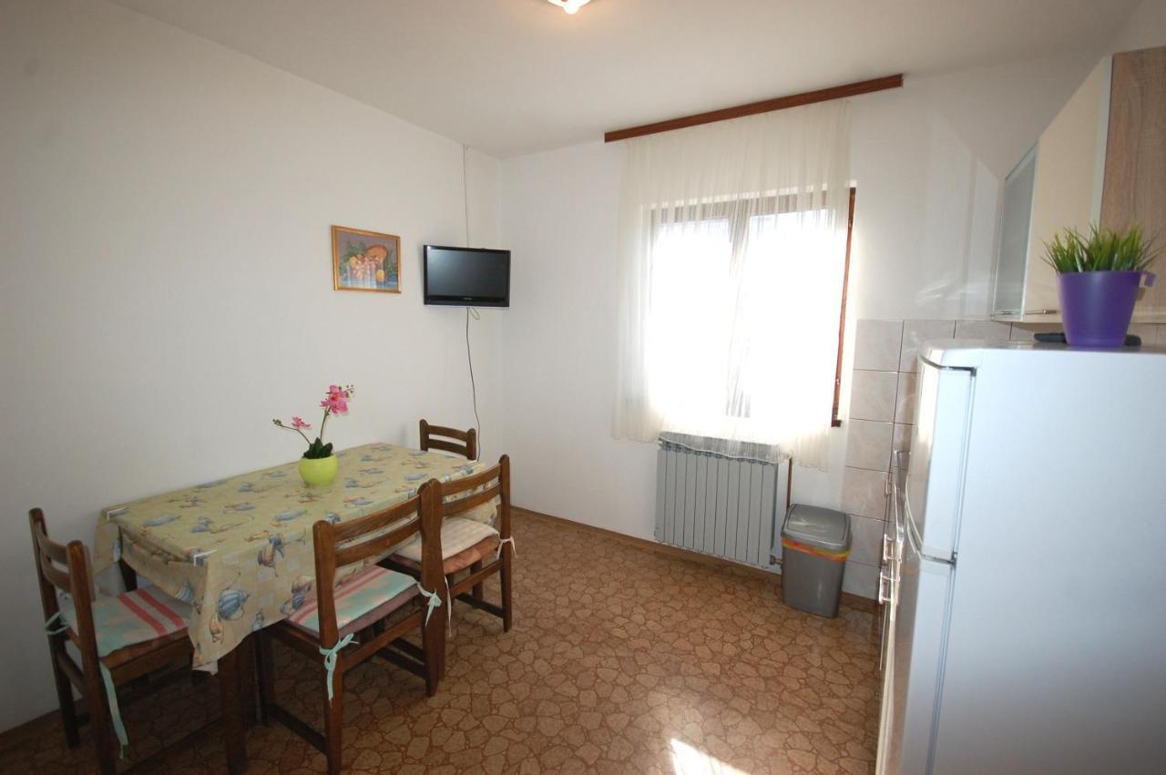 Apartments Dida By El-Pi Tours Njivice Dış mekan fotoğraf