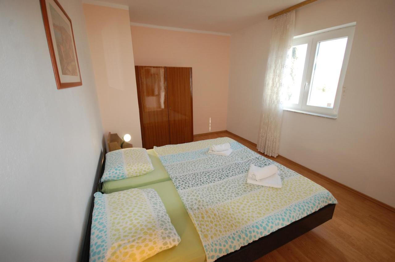 Apartments Dida By El-Pi Tours Njivice Dış mekan fotoğraf
