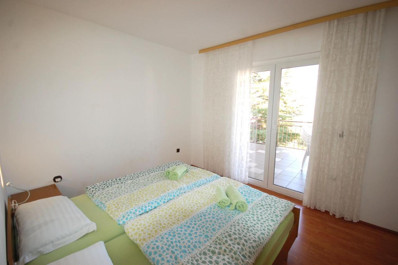 Apartments Dida By El-Pi Tours Njivice Dış mekan fotoğraf